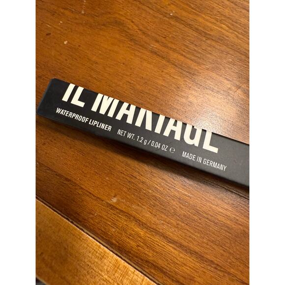 Il Makiage Waterproof Lip Liner Long-Lasting Creamy Lip Pencil Spooky Purple NEW - Picture 2 of 6